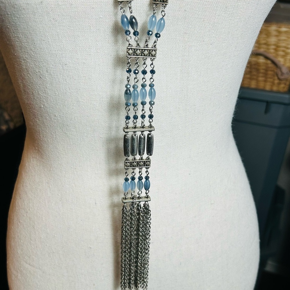 Long Silver and Blue Tassel Necklace Beaded Double Strand Oval Link Unsigned - Picture 3 of 11